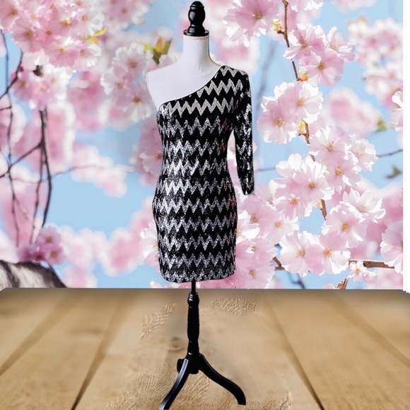 ONE SHOULDER SEQUIN BODYCON MINI DRESS COCKTAIL PARTY DRESS CLUB DRESS - Picture 11 of 16